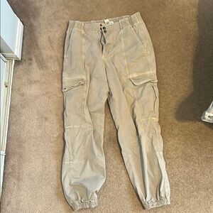 Women’s Tan Cargo Pants